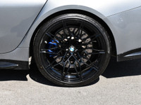 Engine: Straight 6 Cylinder Engine 3.0L L/100Km City: 14.7 L/100Km Hwy: 10.1 Safety Equipment ABS An... (image 6)