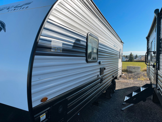 2025 FOREST RIVER GREY WOLF LTD 22RR TOYHAULER! $38995! in Travel Trailers & Campers in London - Image 4