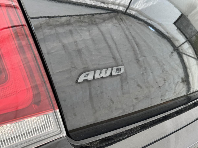 Chrysler 300 300S AWD *TOIT* NAV *CUIR* CARPLAY *SIEGES CHAUF 20 in Cars & Trucks in Laurentides - Image 4
