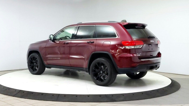 2018 Jeep Grand Cherokee in Cars & Trucks in Lethbridge - Image 3