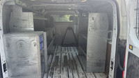 2016 FORD TRANSIT T-150 130" CARGO VAN 3.7L V6 353 000 KM AUTOMATIQUE BLANC INT NOIR EN TISSUE TOUTE... (image 4)