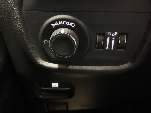 2024 Jeep Grand Cherokee L in Cars & Trucks in Strathcona County - Image 18