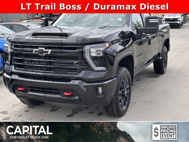 2025 Chevrolet Silverado 3500HD LT in Cars & Trucks in Calgary