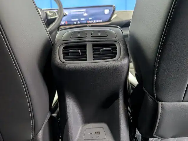 2025 Buick Envision Sport Touring- Remote Start - Tech/Safety in Cars & Trucks in Barrie - Image 33