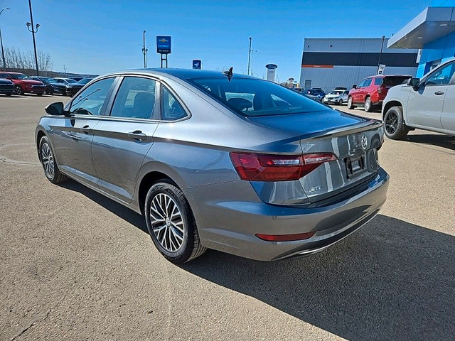 2021 Volkswagen Jetta Highline LOADED! AUTOMATIC LEATHER SUNROOF in Cars & Trucks in Red Deer - Image 4