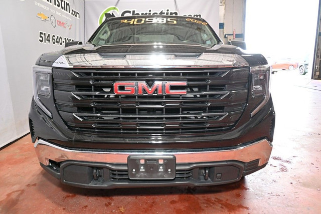 2022 GMC Sierra 1500 CREW CAB 4X4 GROUPE REMOURQUAGE TONNEAU COV in Cars & Trucks in City of Montréal - Image 3