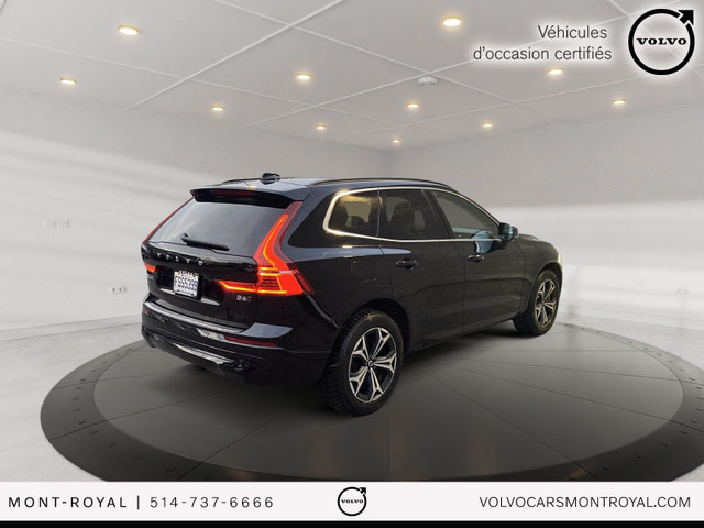 2022 Volvo XC60 MOMENTUM LOW MILEAGE, APPLE CAR PLAY, PARK ASSIS in Cars & Trucks in City of Montréal - Image 3