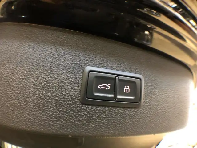 2017 Audi S7 AWD LEATHER SUNROOF NAVI B/SPOT CARPLAY CAMERA in Cars & Trucks in City of Toronto - Image 35