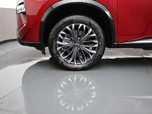 2025 Nissan Rogue Platinum in Cars & Trucks in City of Halifax - Image 4