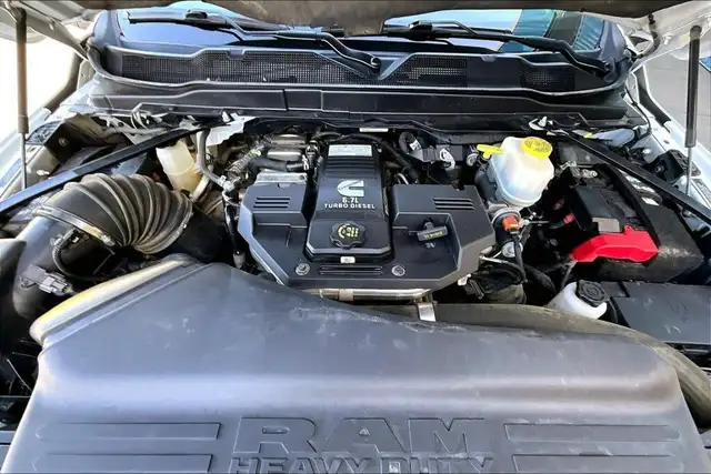 2023 Ram Ram 5500 4wd Crewcab Slt in Cars & Trucks in Edmonton - Image 11