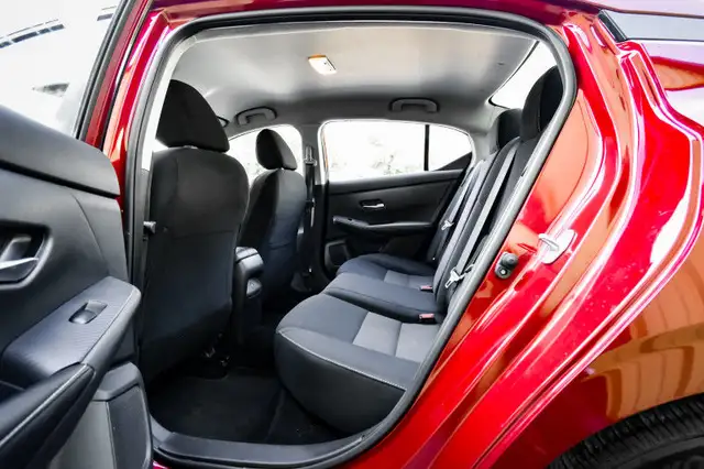2023 Nissan Sentra SV • REMOTE START • HEATED SEATS • REAR CAM in Cars & Trucks in Kingston - Image 31