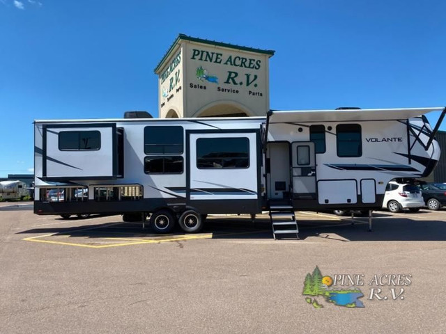 2022 CrossRoads RV Volante 3860RL .....Sold by Luc LaPointe in Travel Trailers & Campers in Moncton - Image 2