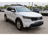ONE OWNER, CLEAN CARFAX! - Heated Seats - Backup Camera - Bluetooth - Apple CarPlay & Android Auto -... (image 1)