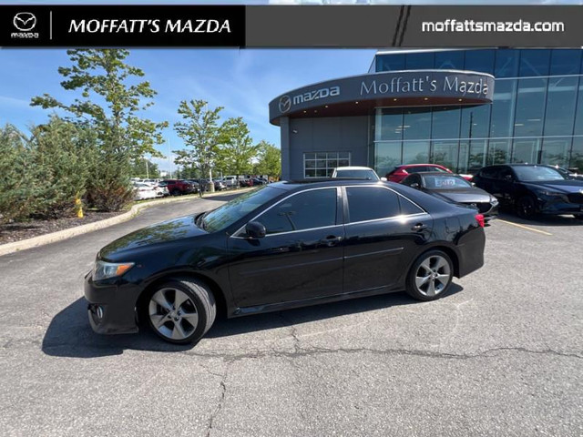 2014 Toyota Camry SE in Cars & Trucks in Barrie - Image 2