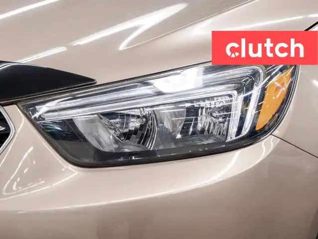 2018 Buick Encore Preferred AWD w/ Apple CarPlay & Android Auto, in Cars & Trucks in City of Toronto - Image 9
