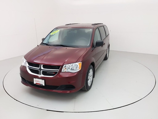 2017 Dodge Grand Caravan Canada Value Package in Cars & Trucks in Winnipeg - Image 4