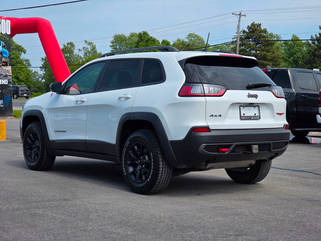 2020 Jeep Cherokee Trailhawk Elite Alpine Sound / Blind Spot Mon in Cars & Trucks in Belleville - Image 2