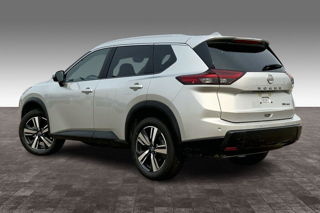 2025 Nissan Rogue SV AWD in Cars & Trucks in Edmonton - Image 4