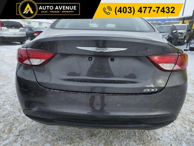 2016 Chrysler 200 LX - TOUCHSCREEN & KEYLESS ENTRY in Cars & Trucks in Calgary - Image 4
