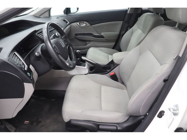 2015 Honda Civic Sedan LX, MANUELLE, CAMERA, SIEGES CHAUFFANTS in Cars & Trucks in Longueuil / South Shore - Image 2