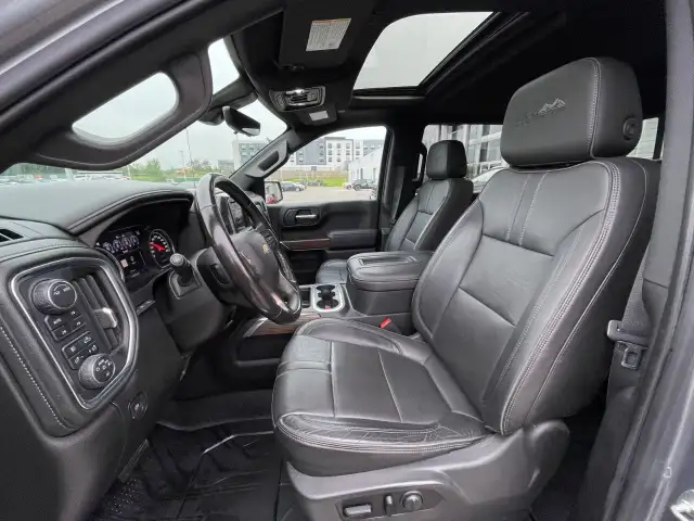 2020 Chevrolet Silverado 1500 dans Autos et camions dans Région d’Oakville/Halton - Image 13
