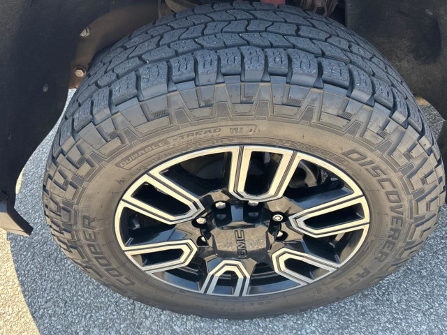 2021 GMC Sierra 3500HD Denali BLACK DIAMOND EDITION // 5TH WH... in Cars & Trucks in Barrie - Image 3