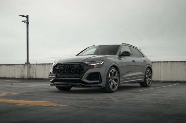 2023 Audi RS Q8 in Cars & Trucks in Delta/Surrey/Langley - Image 4