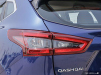 2021 Nissan Qashqai SV 4D Sport Utility Blue CVT with Xtronic FWD 2.0L DOHC Reviews: * The Qashqai’s... (image 7)