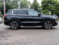 2024 Mitsubishi Outlander SEL The 2024 Mitsubishi Outlander SEL is designed for families and adventu... (image 2)
