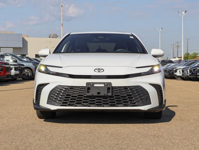 2025 Toyota Camry SE Upgrade AWD 2.5L Hybrid in Cars & Trucks in Edmonton - Image 3