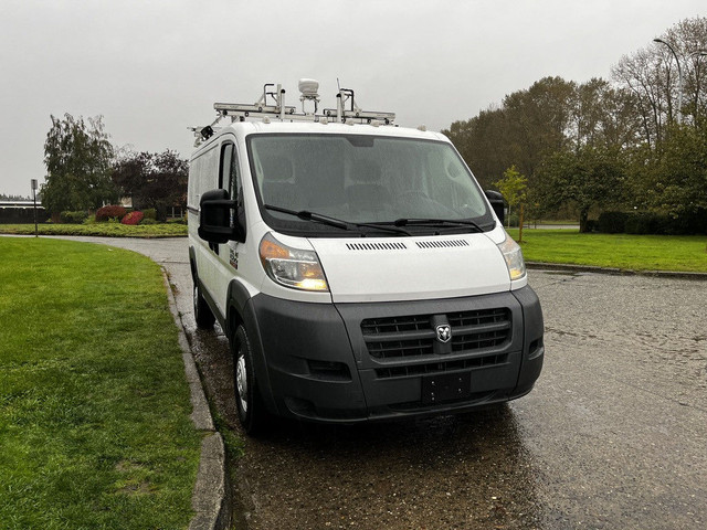 2018 Ram ProMaster 1500 SLT in Cars & Trucks in Delta/Surrey/Langley - Image 2