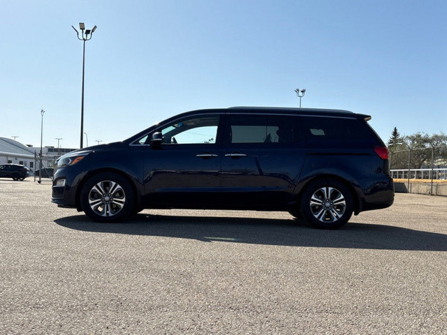 2019 Kia Sedona - - Air - Cruise in Cars & Trucks in Edmonton - Image 3