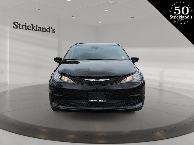2022 CHRYSLER GRAND CARAVAN SXT in Cars & Trucks in Stratford - Image 3