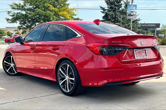 2024 Honda Civic Sedan Touring CVT in Cars & Trucks in Mississauga / Peel Region - Image 4
