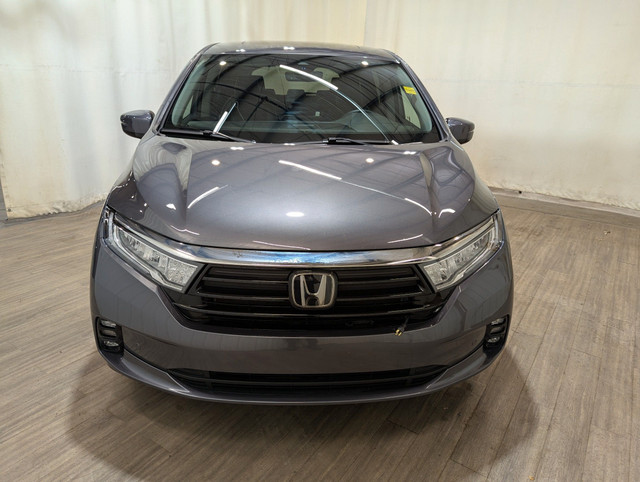 2023 Honda Odyssey Touring No Accidents | Power Sliding Doors... in Cars & Trucks in Calgary - Image 2