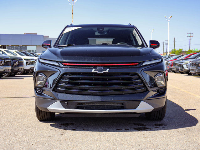 2023 Chevrolet Blazer 2LT Redline Edition AWD 3.6L in Cars & Trucks in Edmonton - Image 3