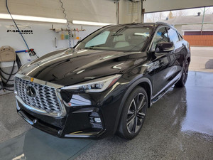 2023 Infiniti QX55 ESSENTIAL AWD**TOIT-CUIR-GPS-MAGS-CAM**