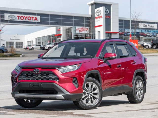2020 Toyota RAV4 Limited NAVIGATION / LEATHER / SUNROOF / HEA... in Cars & Trucks in City of Toronto