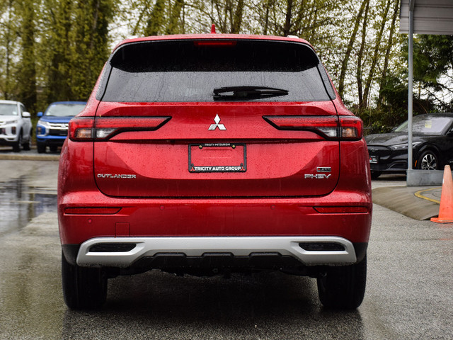 2024 Mitsubishi Outlander PHEV LE - Black Edition - Black Wheels in Cars & Trucks in Burnaby/New Westminster - Image 4