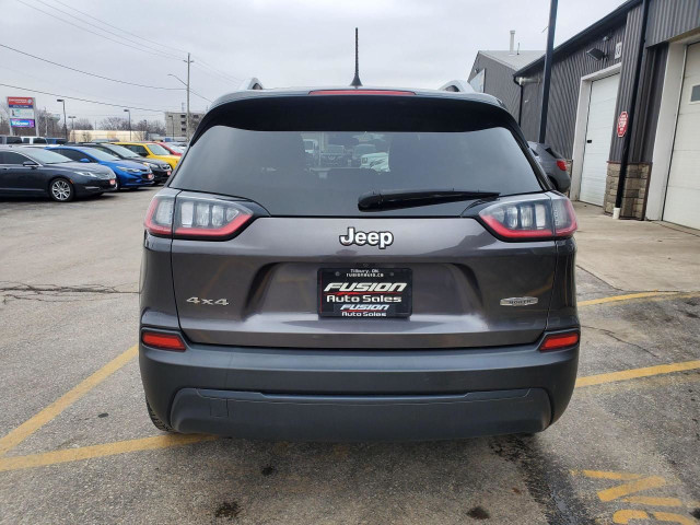  2019 Jeep Cherokee NORTH 4X4-BACK UP CAMERA-BLUETOOTH-PWR SEAT in Cars & Trucks in Leamington - Image 4