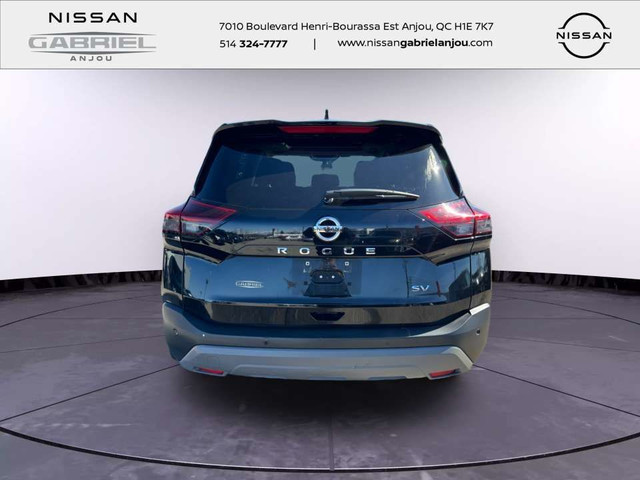 2021 Nissan Rogue 2.5 SV in Cars & Trucks in City of Montréal - Image 4