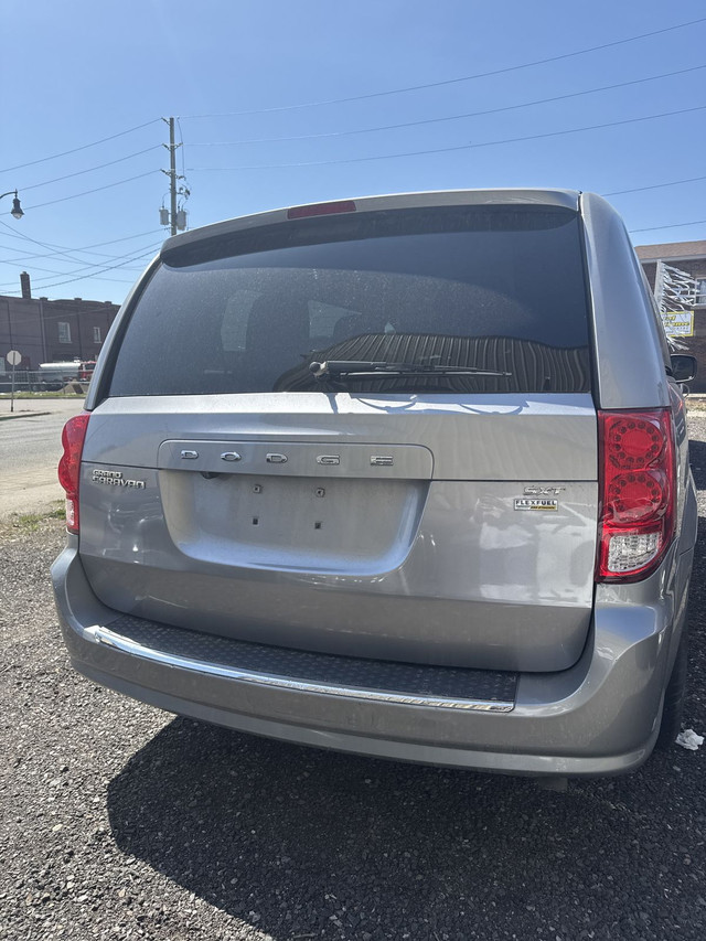 2017 Dodge Grand Caravan SE (#N2365) in Cars & Trucks in Thunder Bay - Image 3