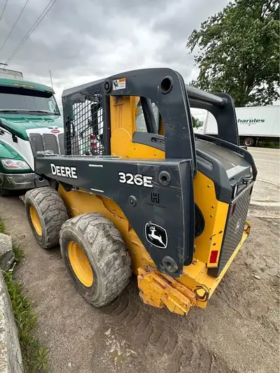 2015 John Deere 326E Skid Steer, High Flow, 2 Speed Transmission, Aux Hydraulics, Hydraulic Quick At...