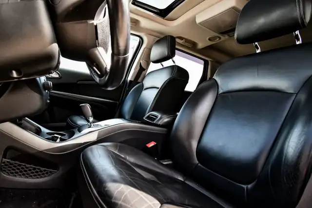 2018 Dodge Journey GT • HEATED LEATHER • NAV • PREMIUM AUDIO in Cars & Trucks in Kingston - Image 25