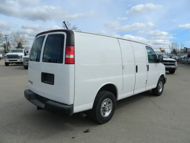 2016 CHEVY EXPRESS CARGO VAN 2500 3/4 TON/READY FOR WORK62938483757441124