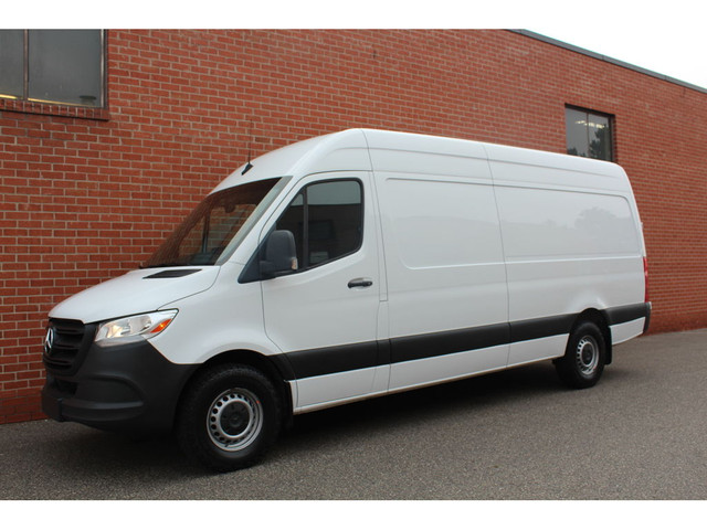  2022 Mercedes-Benz Sprinter 170\" - EXTENDED - HIGH ROOF - DIES in Cars & Trucks in City of Toronto