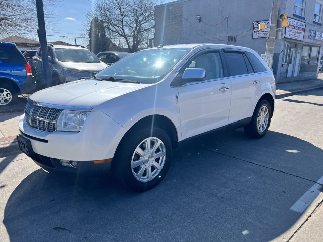 2010 Lincoln MKX AWD 4DR in Cars & Trucks in Hamilton - Image 4