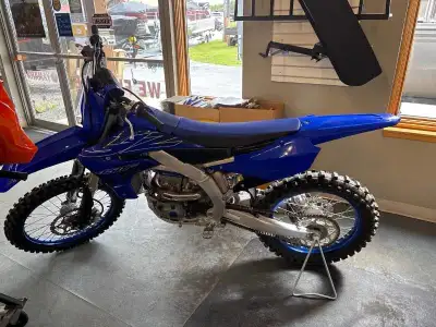 Yamaha YZ 450F 2022