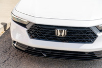 Brake Assist,ABS,Tires - Front Performance,Front Wheel Drive,4-Wheel Disc Brakes,Tires - Rear Perfor... (image 2)