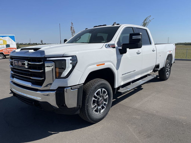2025 GMC Sierra 3500HD SLE in Cars & Trucks in Calgary - Image 4